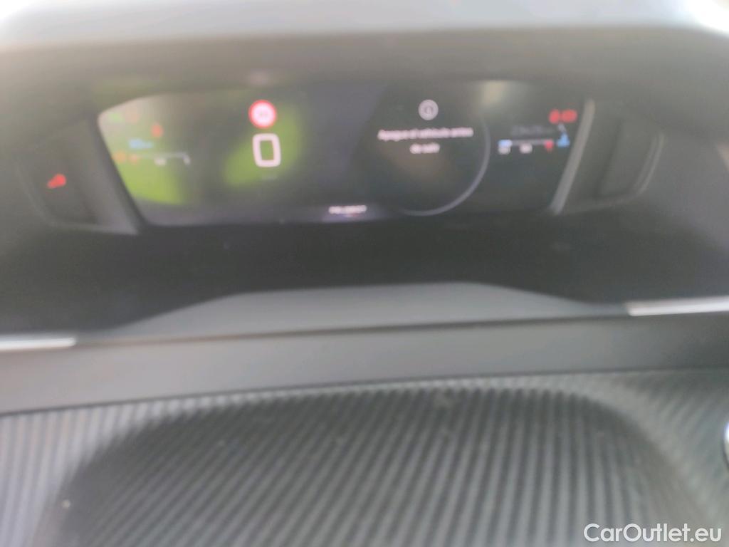  Peugeot  208  Allure 1.2 Puretech 100CV MT6 6E #35