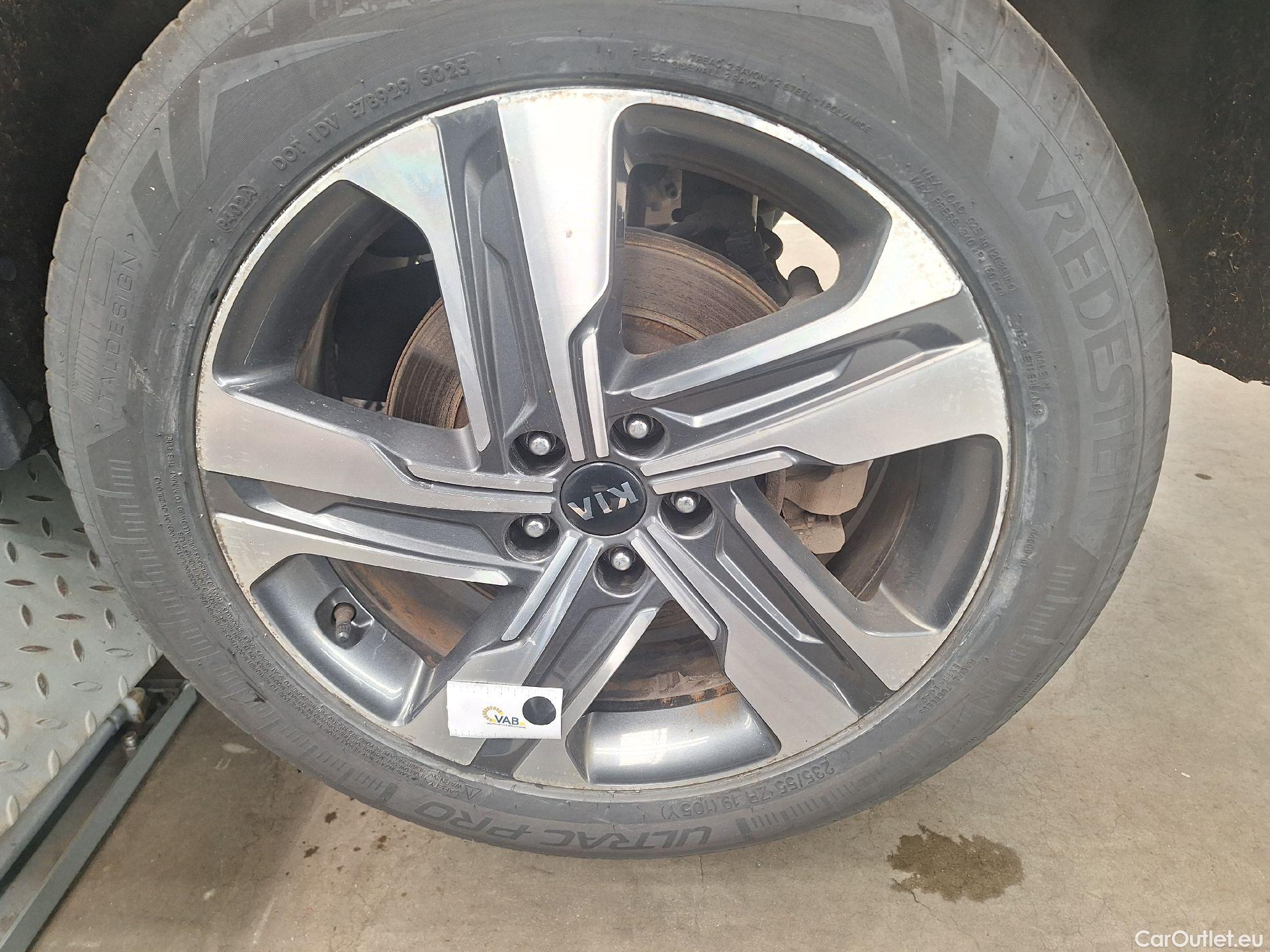  KIA  Sorento Kia,  '20 PHEV, KIA  Sense 1.6 PHEV 4WD AT6 5d 7pl #47