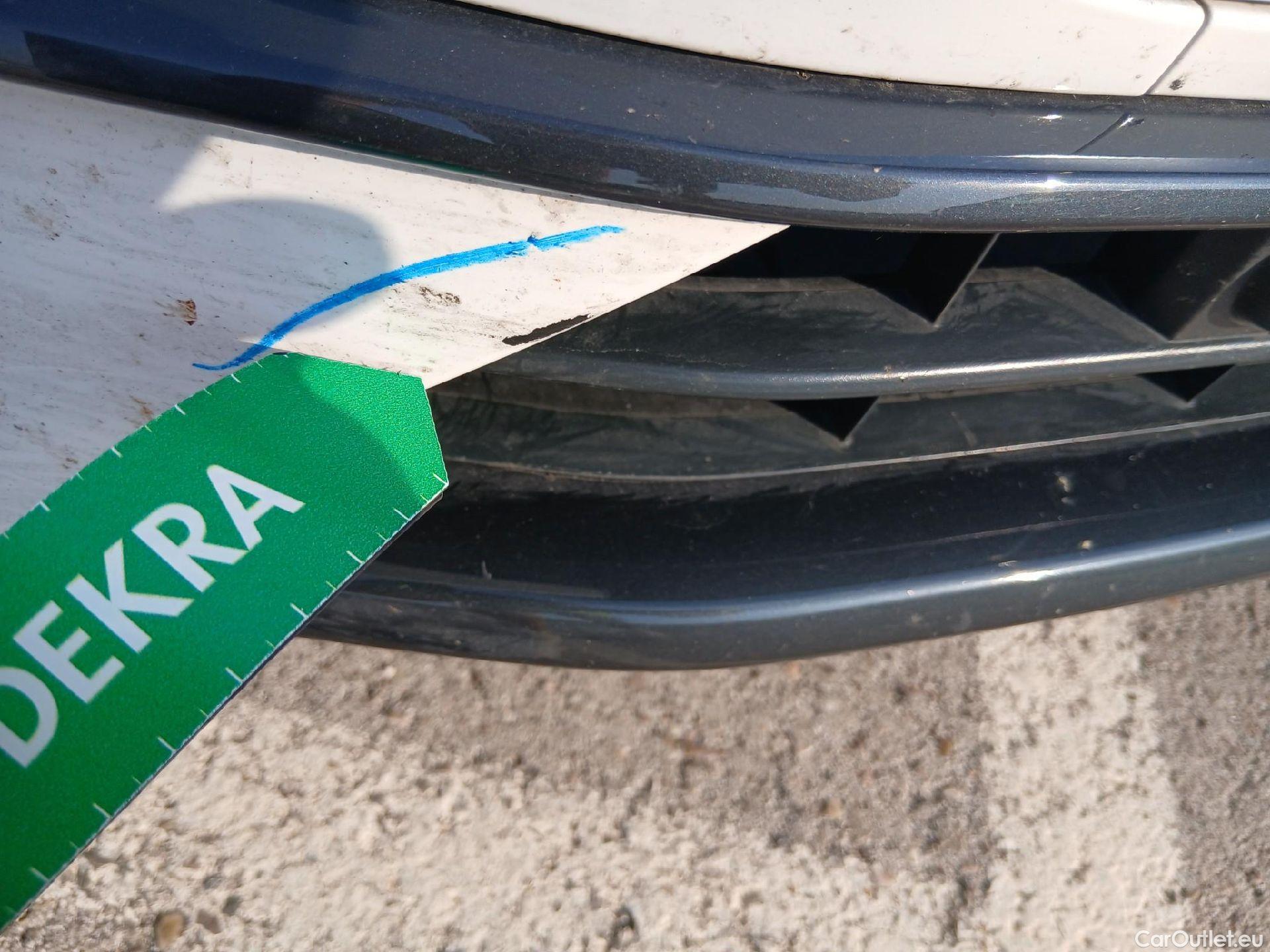  Audi  Q3 AUDI  Sportback / 2019 / 5P / todoterreno 35 TFSI 110kW (150CV) S tronic S Line #4