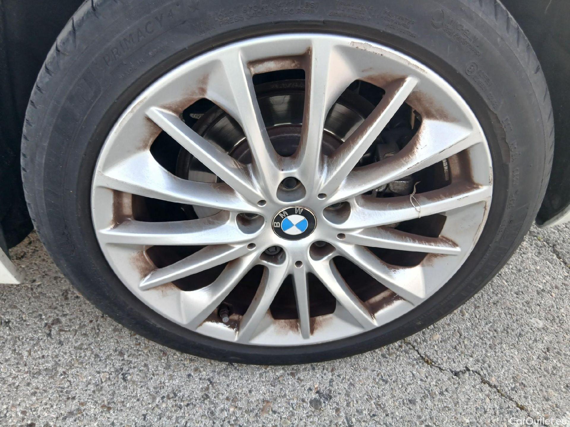  Bmw  Serie 1 BMW  / 2019 / 5P / berlina con portón 118i #15