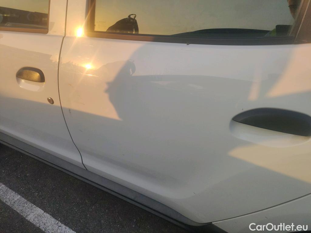  Dacia  Duster DACIA  / 2018 / 5P / todoterreno Essential 1.6 84kW (114CV) 4X2 GLP - 18 #3