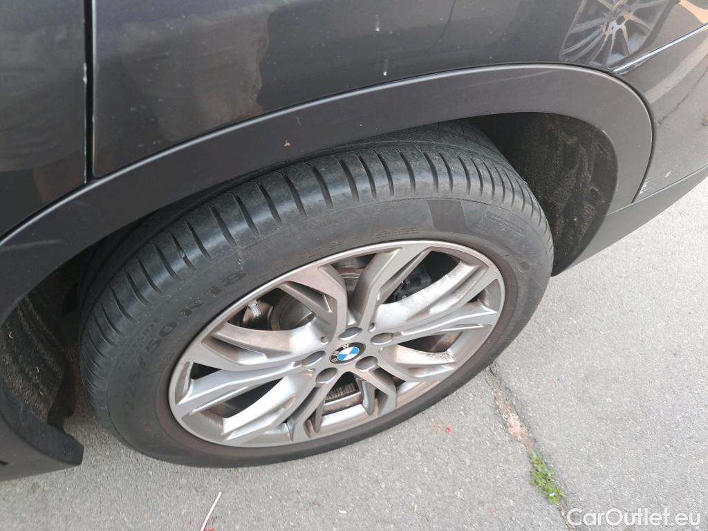  Bmw  X1 BMW  sDrive18i (CX2) #37