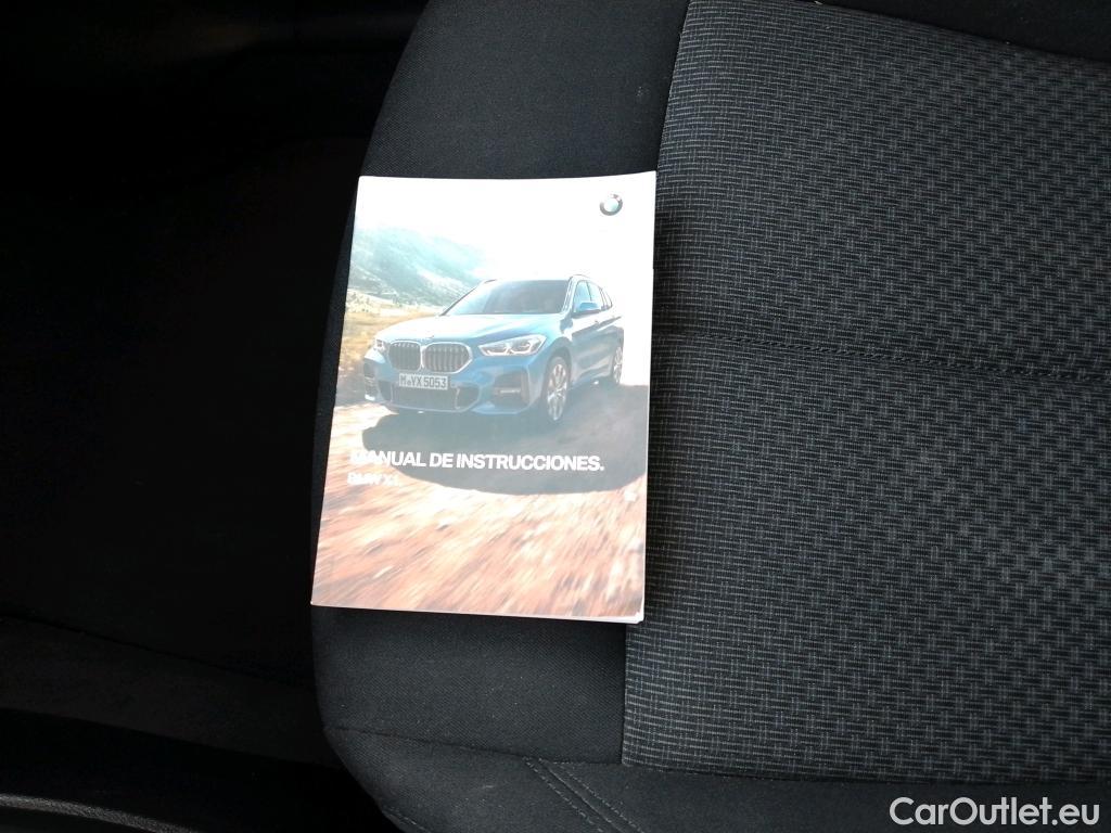  Bmw  X1 BMW  / 2019 / 5P / todoterreno sDrive18dA Corporate #16