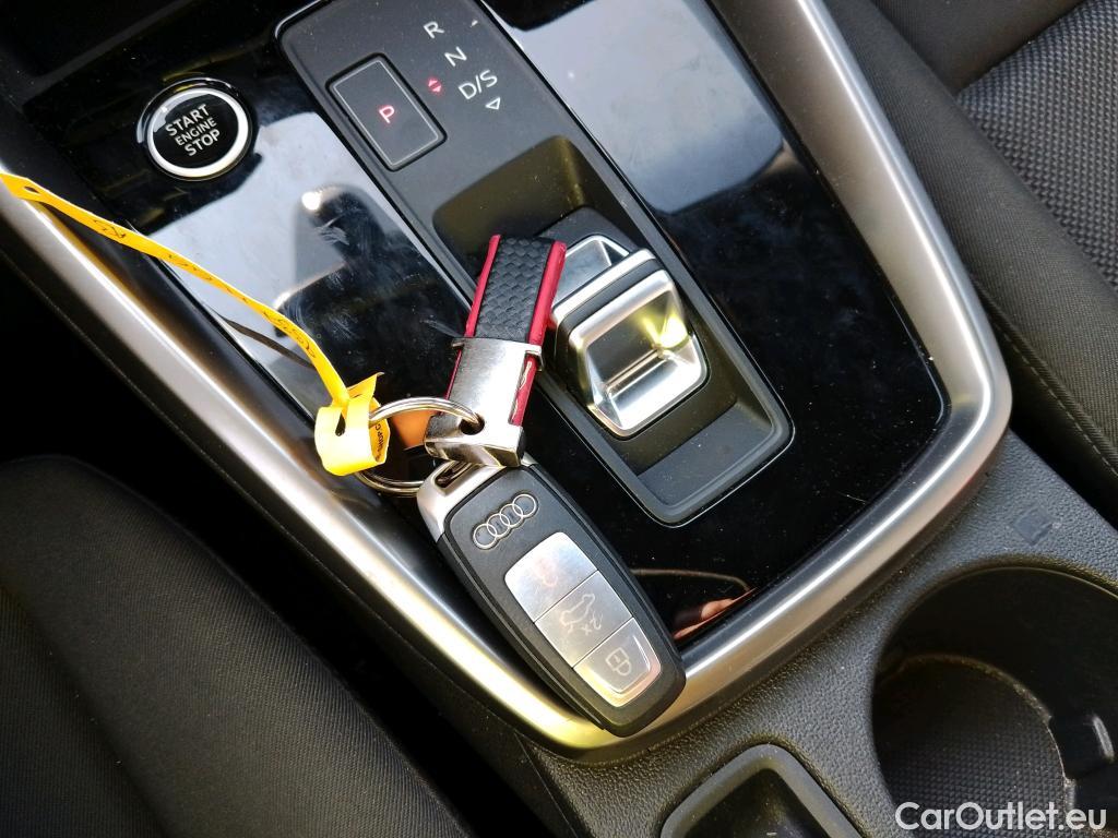  Audi  A3 AUDI  / 2020 / 5P / berlina con portón Sportback 30 TDI 85kW (116CV) S tronic #2