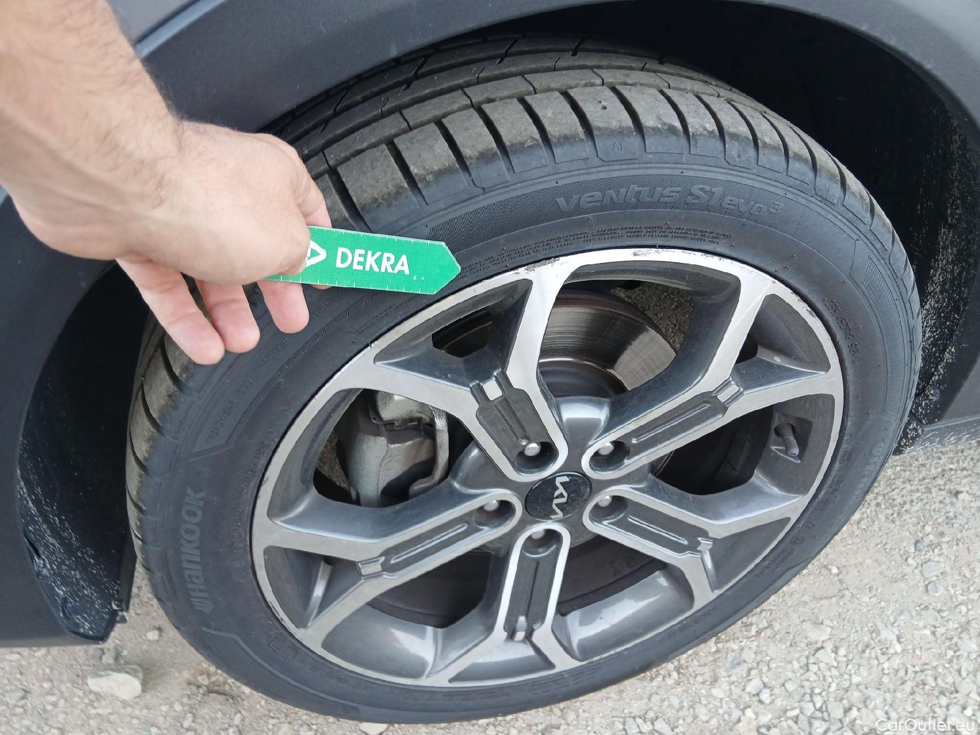  KIA  XCeed KIA  / 2019 / 5P / todoterreno 1.0 T-GDi Tech 88kW (120CV) #6