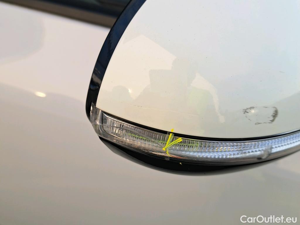  KIA  Niro KIA  / 2016 / 5P / crossover 1.6 GDi HEV 104kW (141CV) Emotion #37