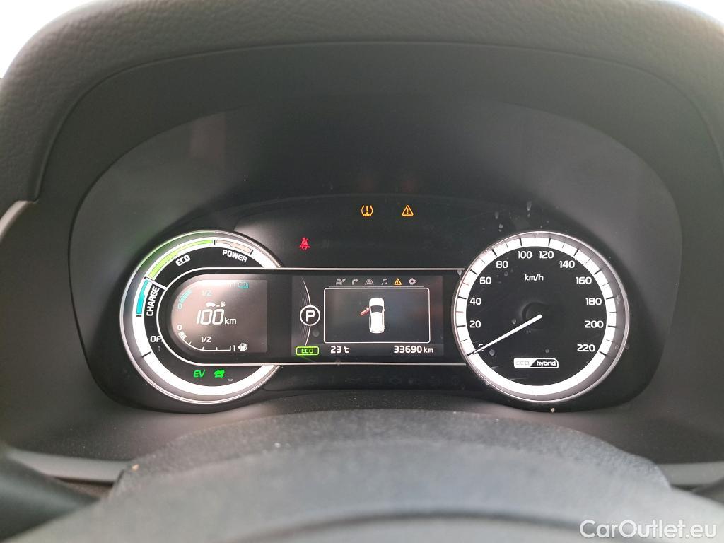  KIA  Niro KIA  / 2016 / 5P / crossover 1.6 GDi HEV 104kW (141CV) Emotion #56