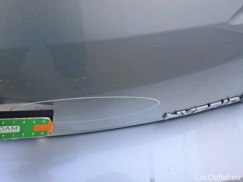  Toyota  Corolla TOYOTA  1.8 125H ACTIVE TECH E-CVT #17