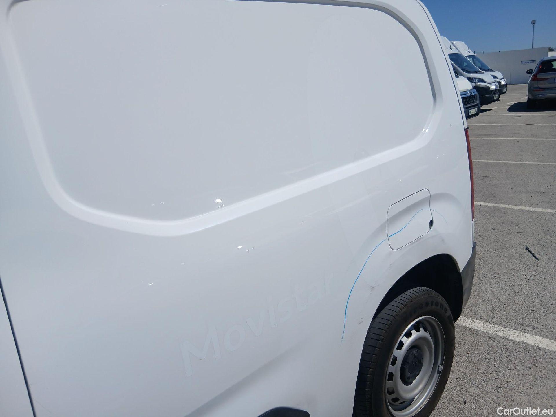  Citroen  Berlingo CITROEN  / 2018 / 4P / furgón derivado de turismo Talla M BlueHDi 100 CLUB #5