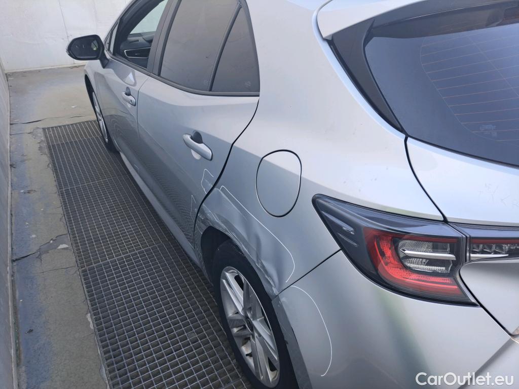  Toyota  Corolla TOYOTA  1.8 125H ACTIVE TECH E-CVT #24