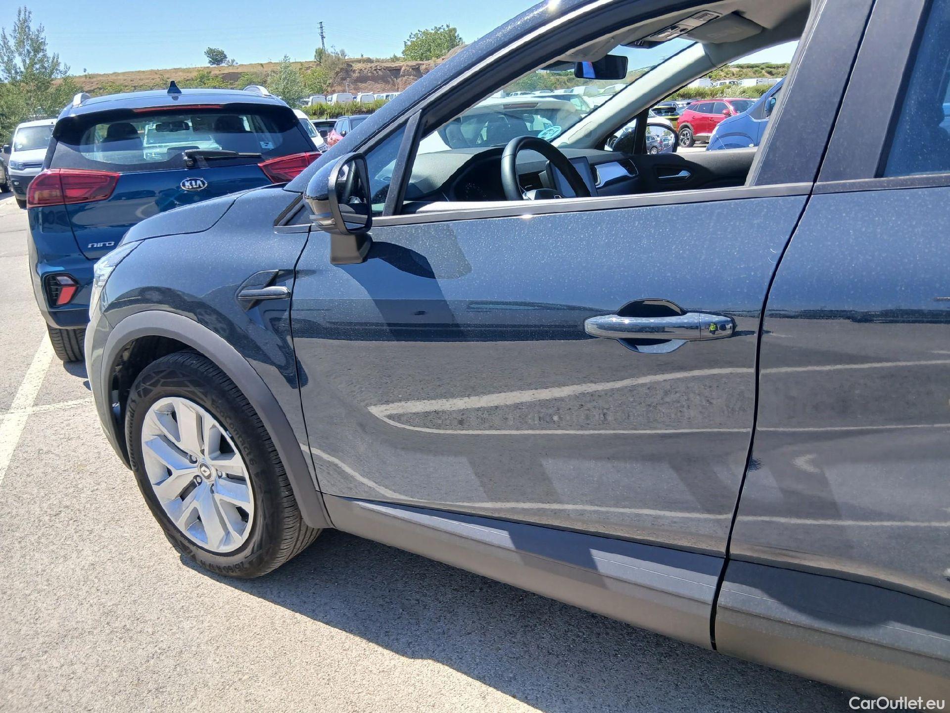  Renault  Captur RENAULT  / 2020 / 5P / todoterreno equilibre TCe 67kW (90CV) #6