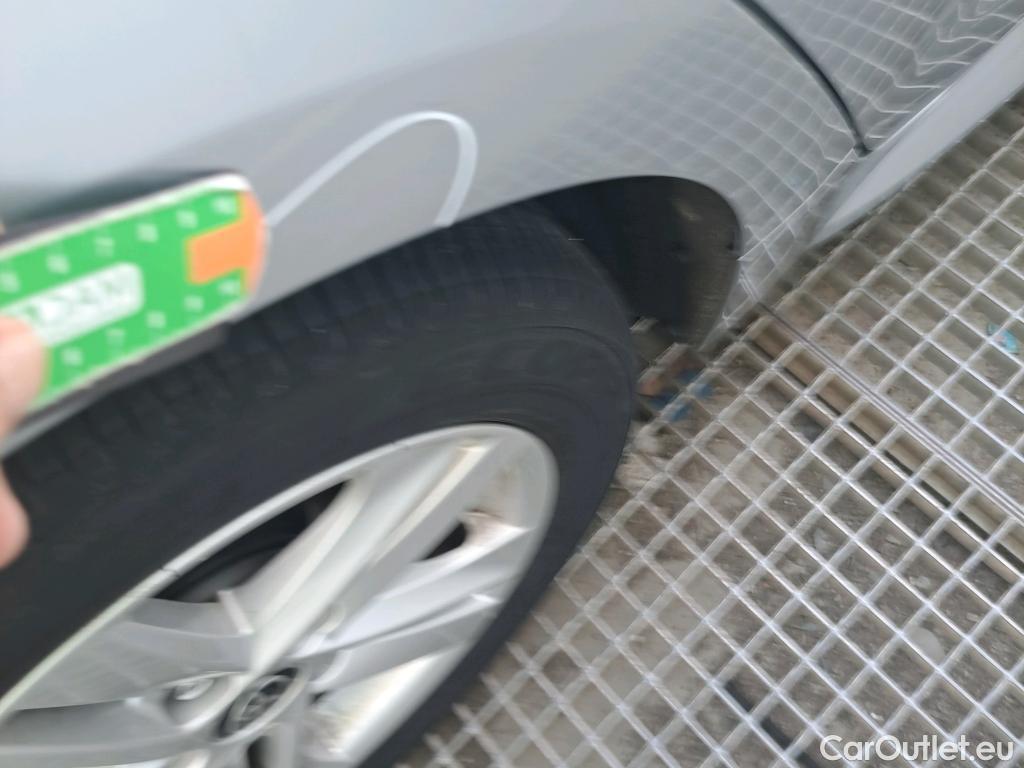  Toyota  Corolla TOYOTA  1.8 125H ACTIVE TECH E-CVT #37