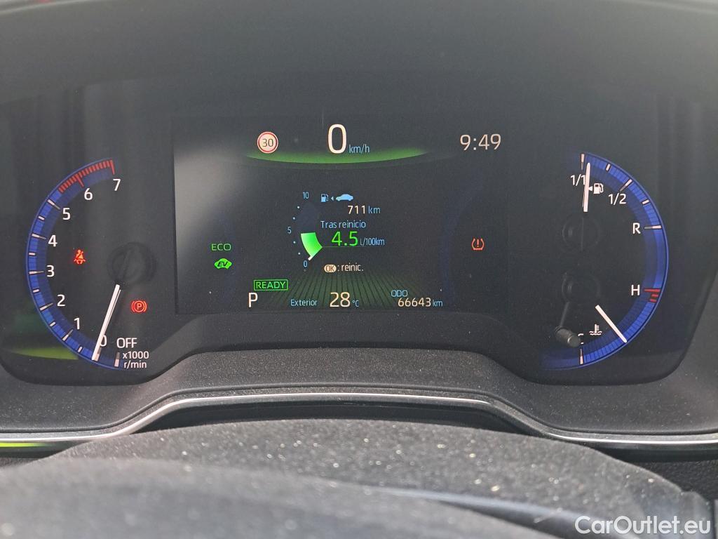  Toyota  Corolla TOYOTA  1.8 125H ACTIVE TECH E-CVT #34