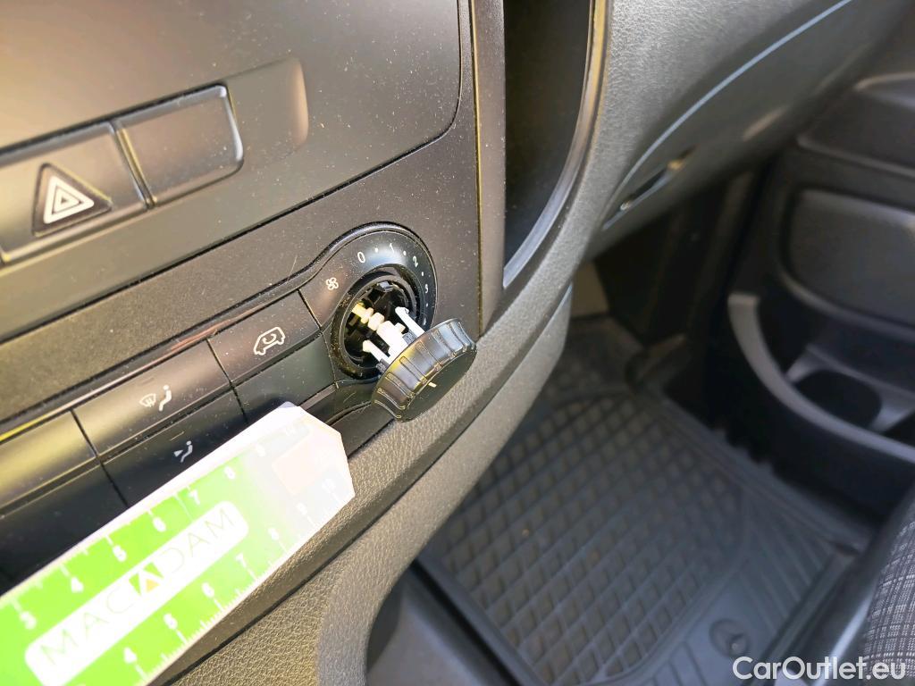  Mercedes  Vito MERCEDES-BENZ  / 2014 / 4P / furgón 114 CDI Larga #6