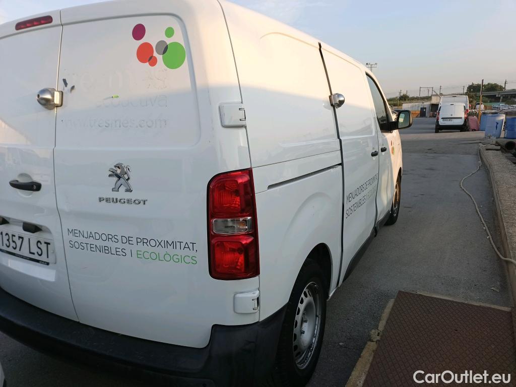  Peugeot  Expert PEUGEOT  / 2016 / 4P / furgón Furgón Premium 1.5 BlueHDi 100 Standard (AC) #29