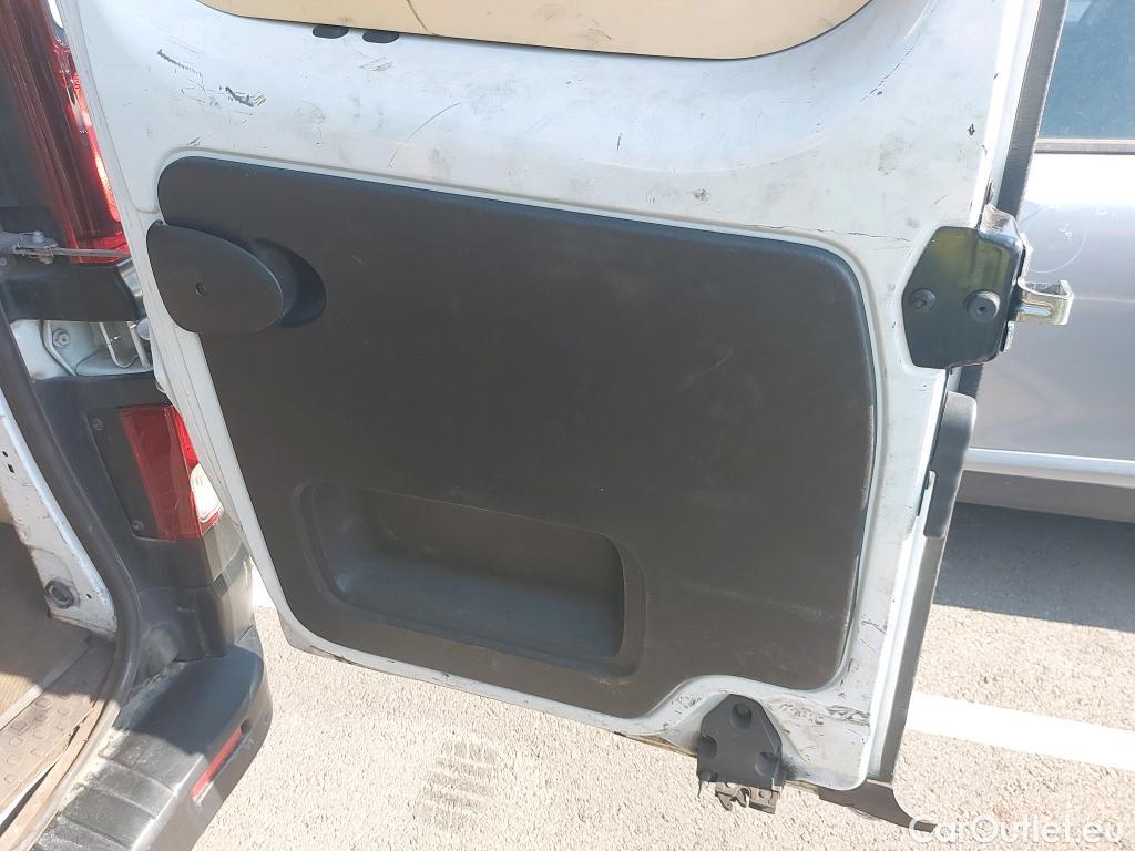  Renault  Trafic RENAULT  / 2019 / 4P / furgón Doble Cabina 27 L1 Energy BluedCi 88 kW #33