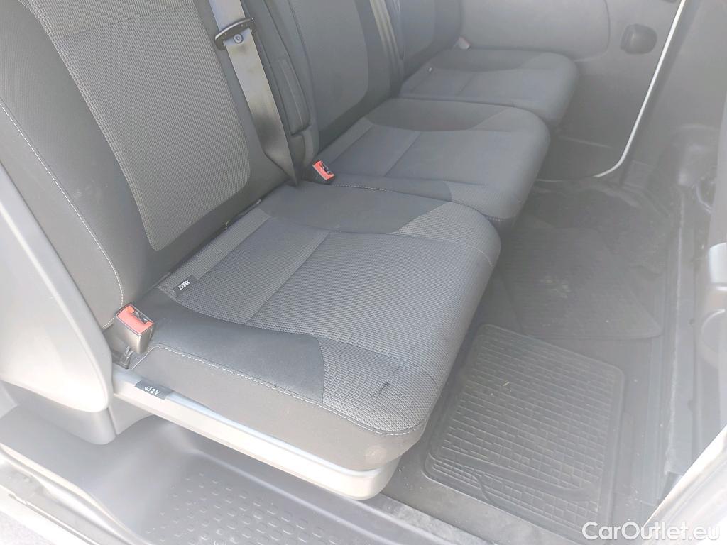  Renault  Trafic RENAULT  / 2019 / 4P / furgón Doble Cabina 27 L1 Energy BluedCi 88 kW #25