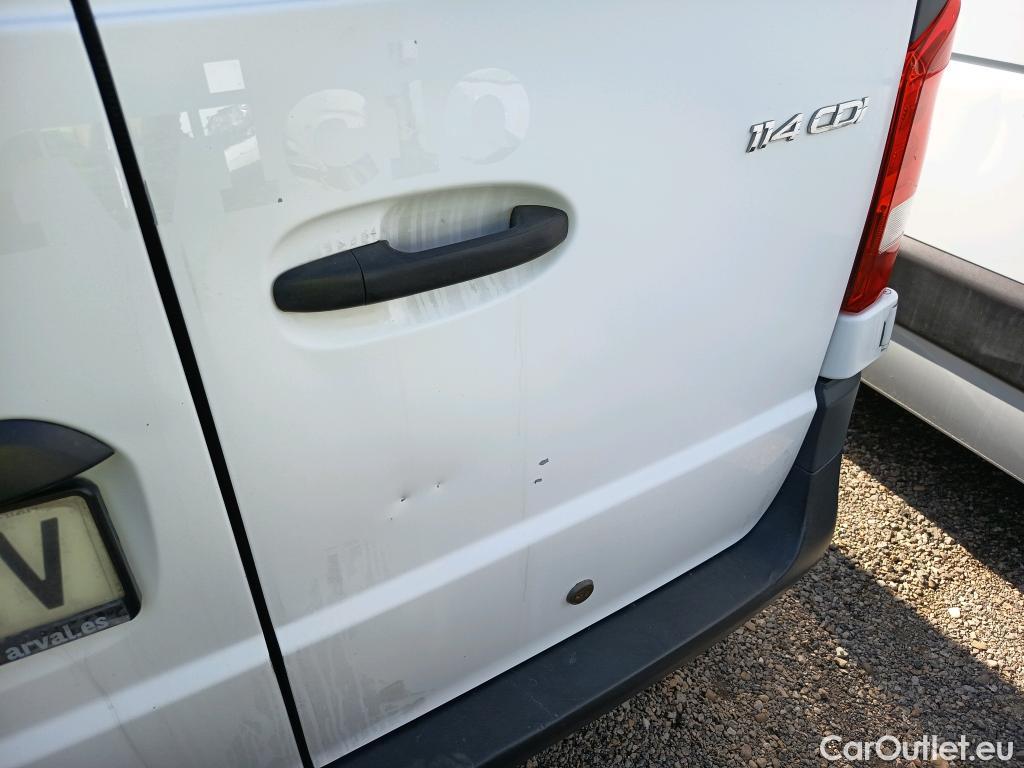  Mercedes  Vito MERCEDES-BENZ  / 2014 / 4P / furgón 114 CDI Larga #16