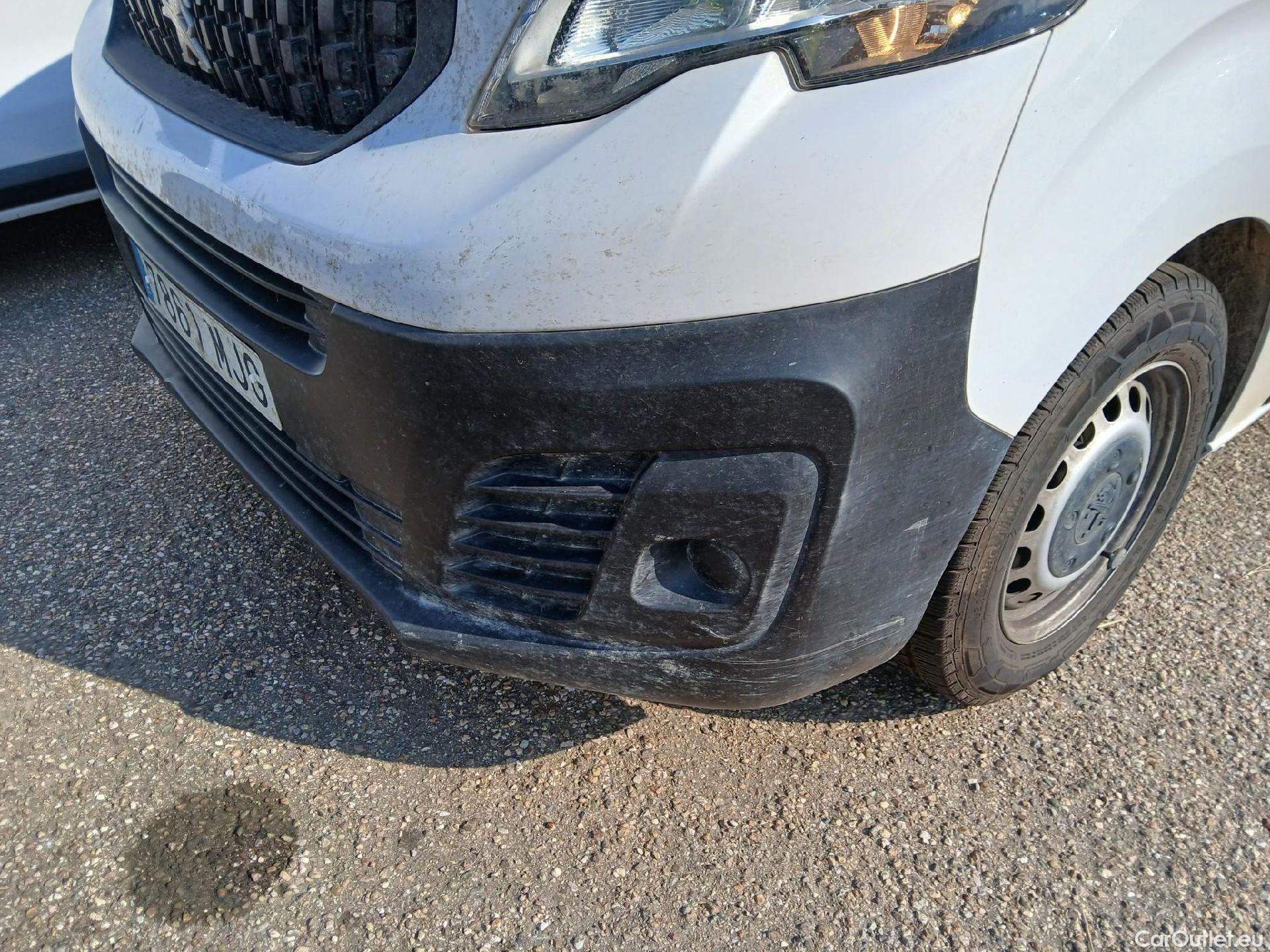  Peugeot  Expert PEUGEOT  / 2016 / 4P / furgón Furgón BlueHDi 100 S&S 6v Standard #17