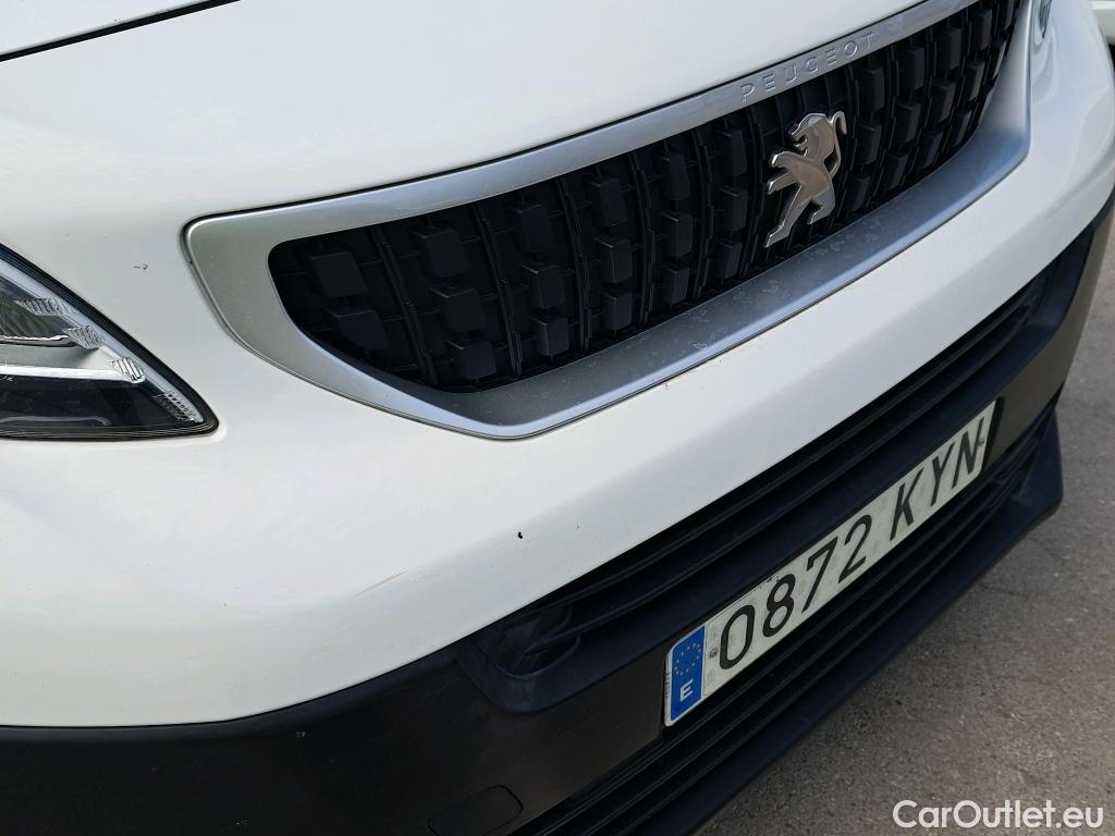  Peugeot  Expert PEUGEOT  / 2016 / 4P / combi Combi 2.0 BlueHDi 110KW (150CV) Standard #17