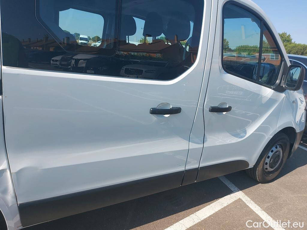  Renault  Trafic RENAULT  / 2019 / 4P / furgón Doble Cabina 27 L1 Energy BluedCi 88 kW #8