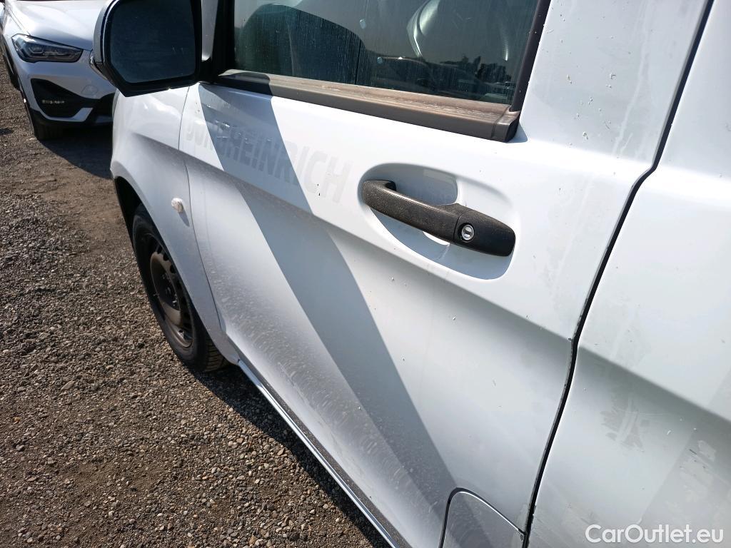  Mercedes  Vito MERCEDES-BENZ  / 2014 / 4P / furgón 114 CDI Larga #22