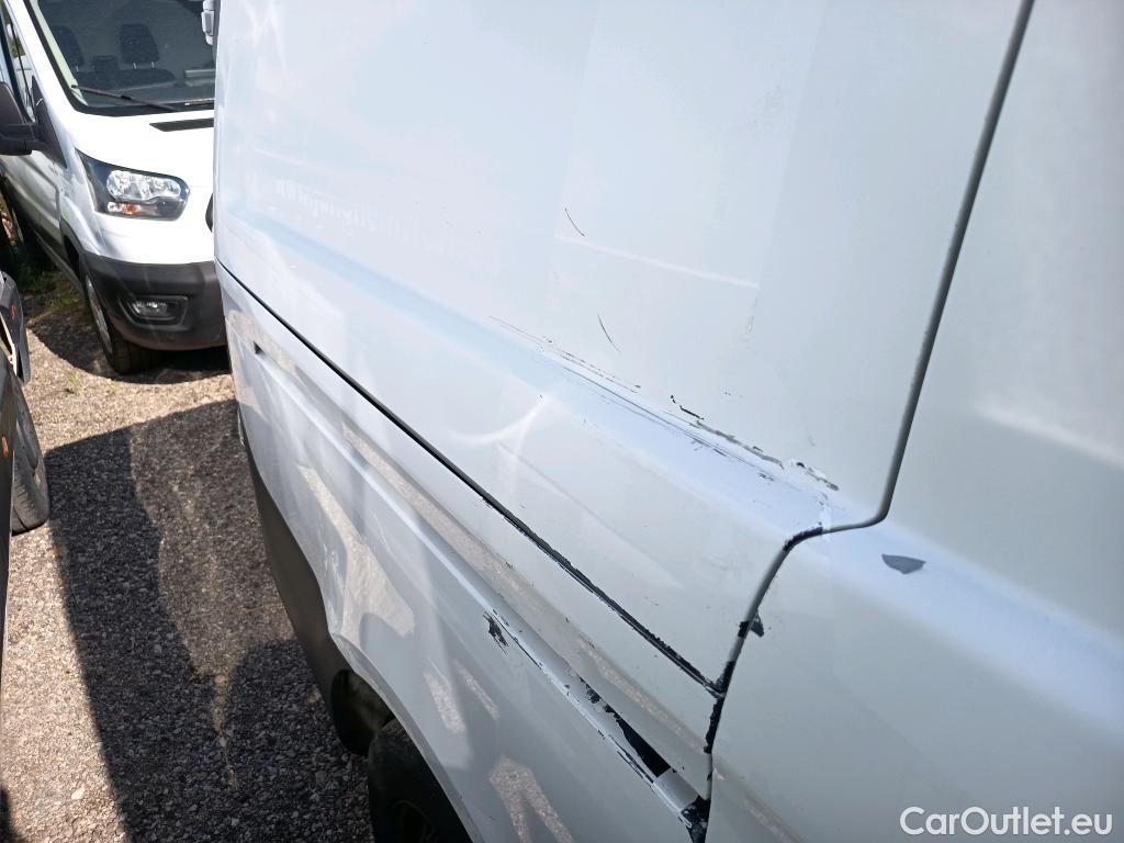  Mercedes  Vito MERCEDES-BENZ  / 2014 / 4P / furgón 114 CDI Larga #11