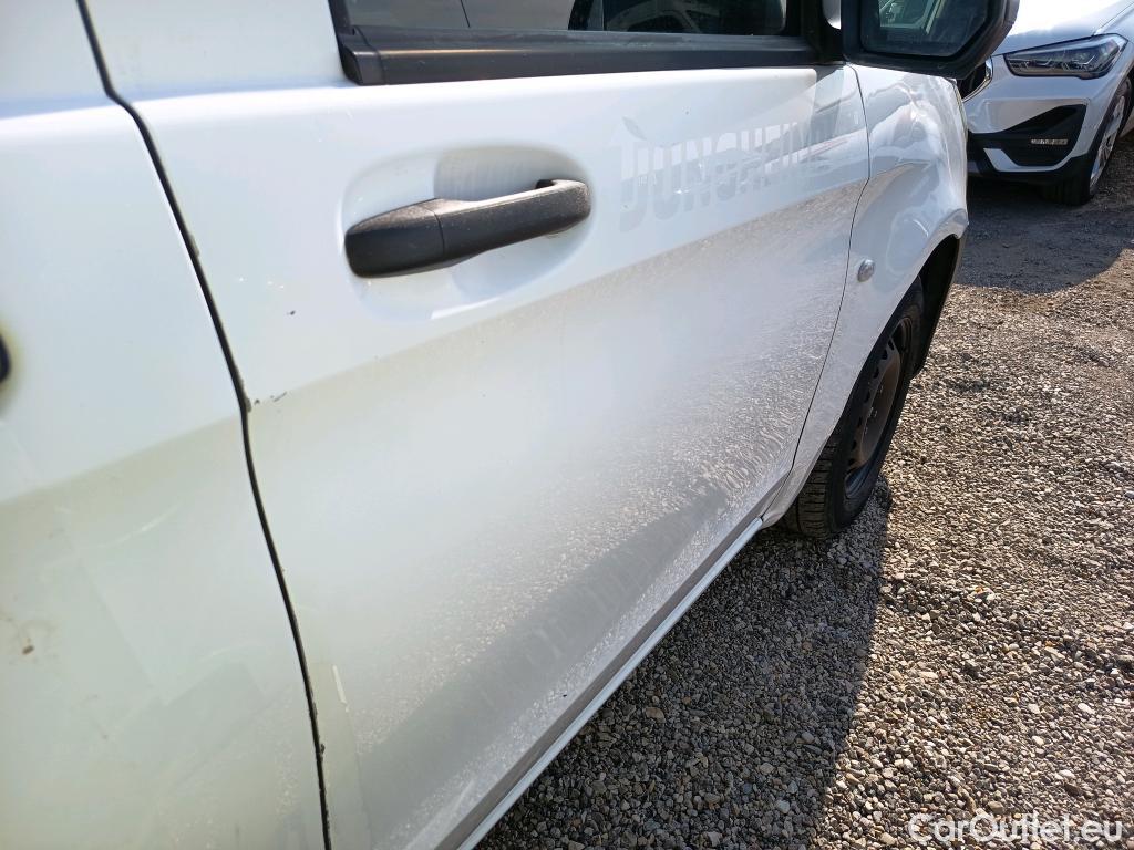  Mercedes  Vito MERCEDES-BENZ  / 2014 / 4P / furgón 114 CDI Larga #20