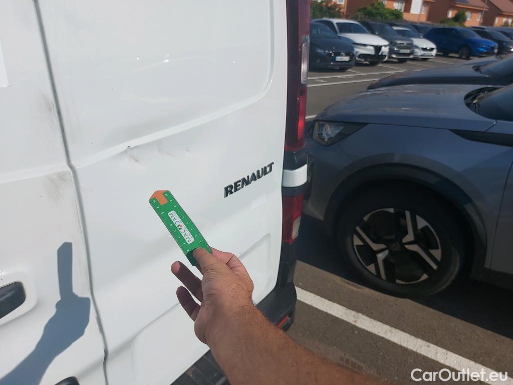  Renault  Trafic RENAULT  / 2019 / 4P / furgón Doble Cabina 27 L1 Energy BluedCi 88 kW #7