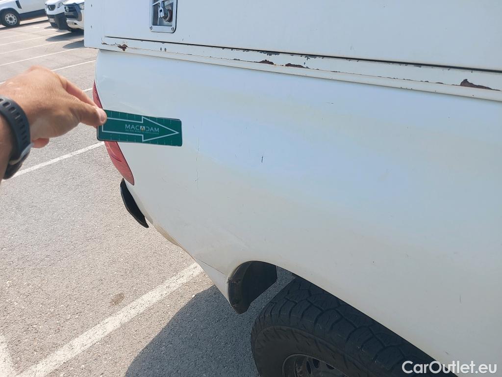  Toyota  Hilux TOYOTA  VU 2p 7G pickup 2.4 D-4D Cabina Extra GX 4x4 #13