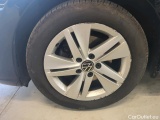  Volkswagen  Golf  Volkswagen Variant 1.5 eTSI EVO 130KM DSG 7 Life 5d #9