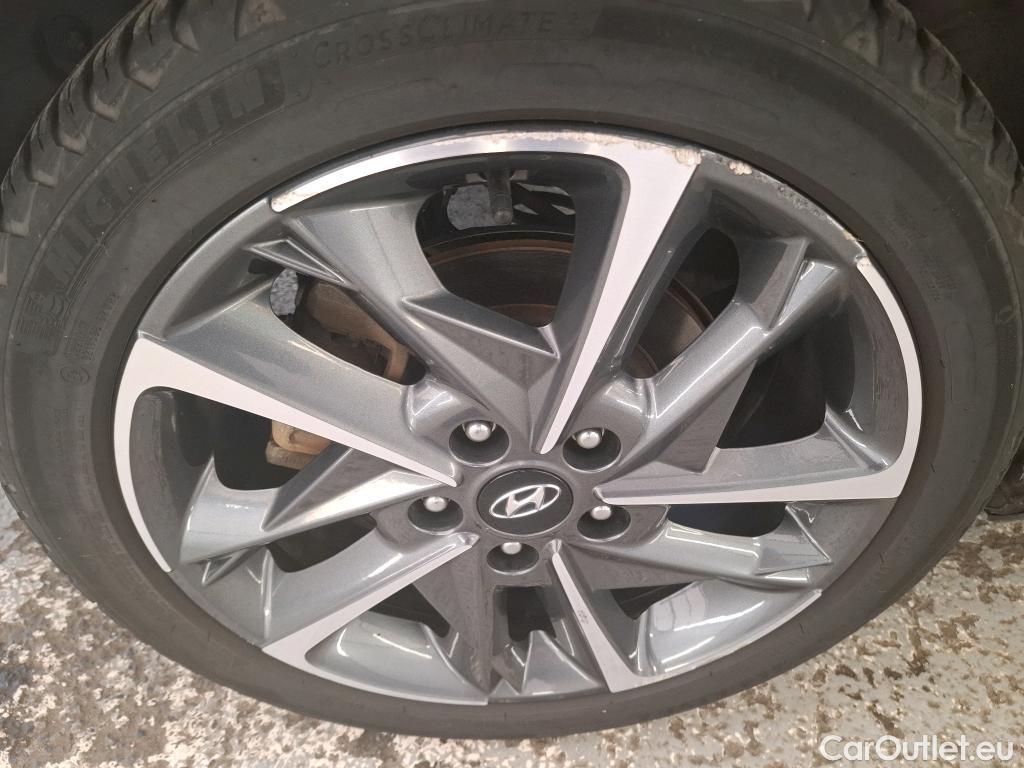  Hyundai  i30 HYUNDAI  Sport Wagon / 2020 / 5P / Break 1.0 T-GDI 120 DCT-7 MHEV CREATIVE SW #11