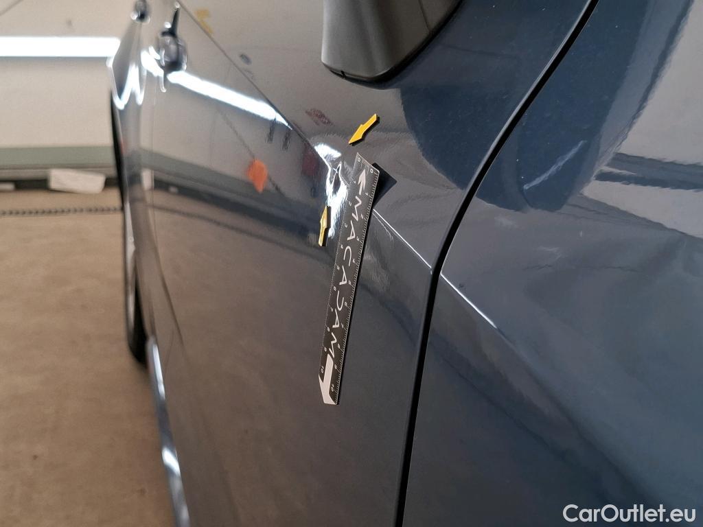  Toyota  Corolla TOYOTA  Touring Sports / 2018 / 5P / Break Hybride 184h Dynamic Business Beyond Zer #23