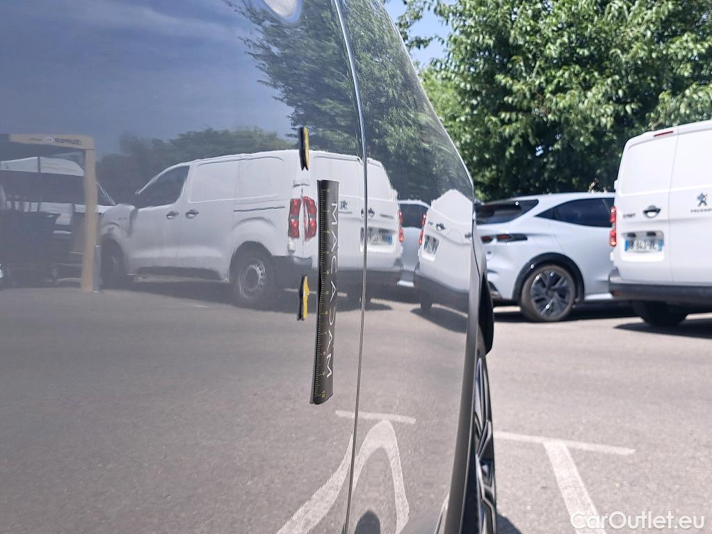  Nissan  Juke NISSAN  / 2019 / 5P / Crossover DIG-T 114 BVM6 Business Edition #8