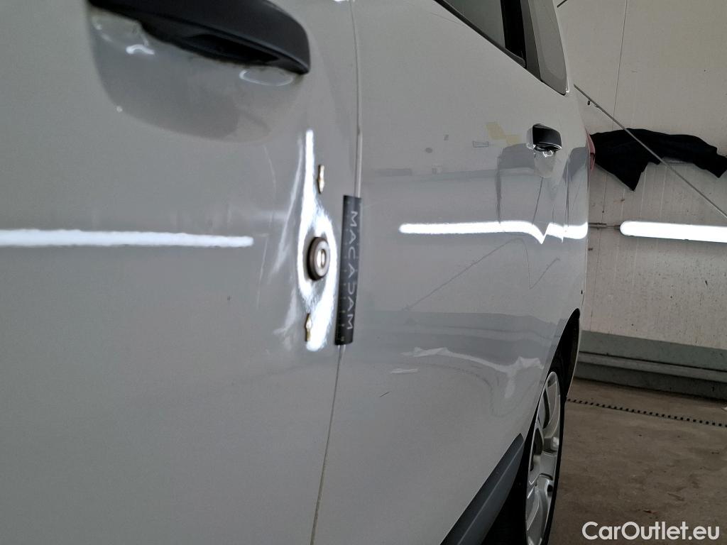  Dacia  Lodgy DACIA  7 Places / 2012 / 5P / monospace Essentiel Blue dCi 95 #17