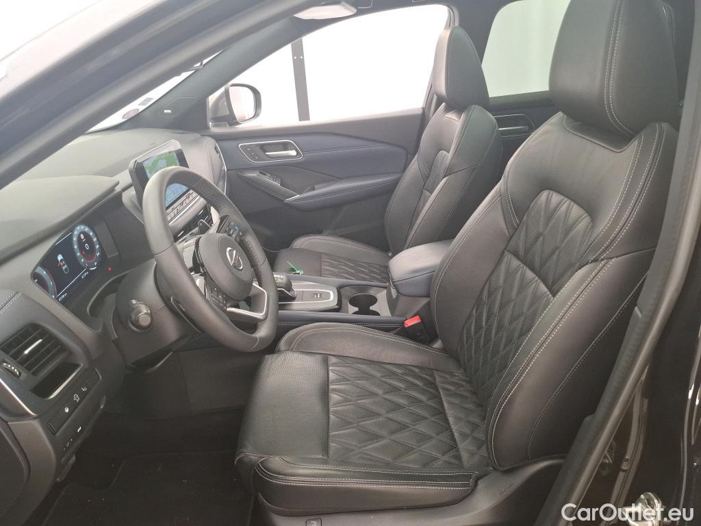  Nissan  Qashqai NISSAN  / 2021 / 5P / Crossover 1.3 MHEV 158ch Xtronic Tekna+ #17