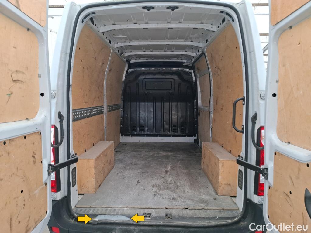  Renault  Master  III Fourgon L2H2 3 3 Grand Confort dCi 135CV BVM6 E6d #12