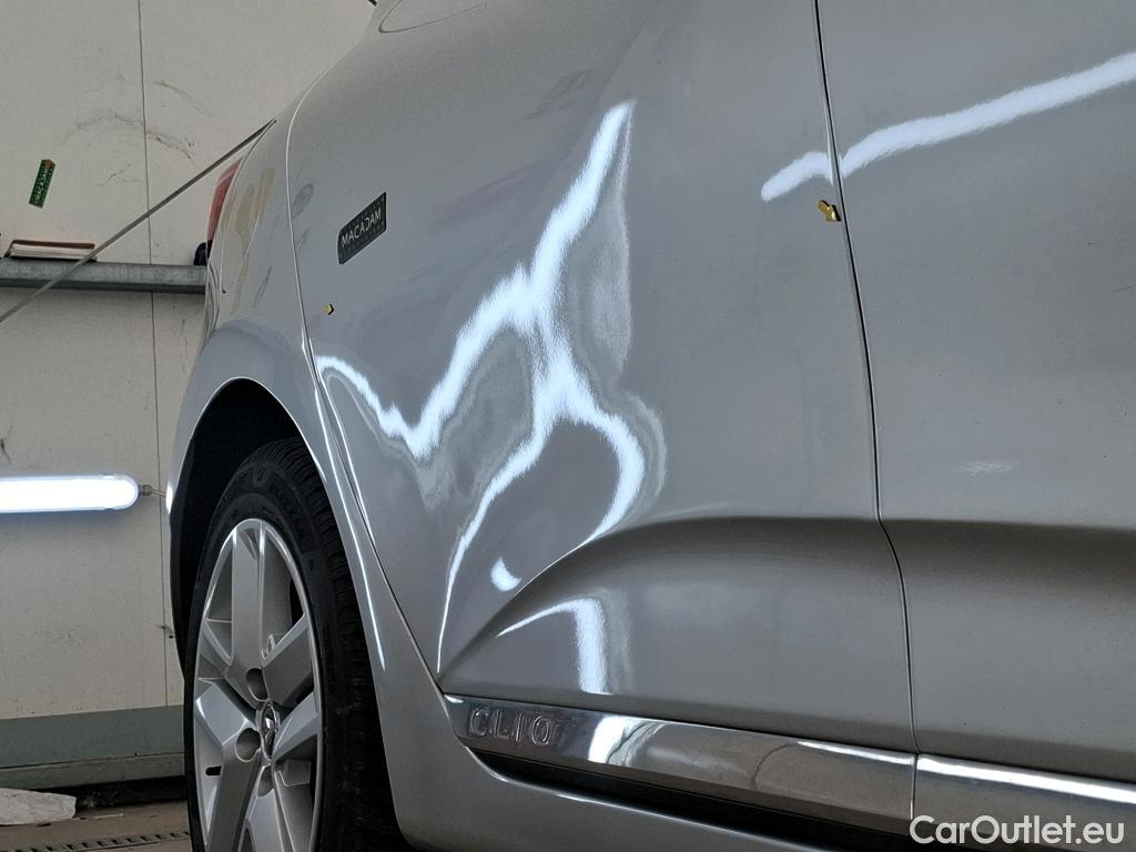  Renault  Clio  V Business 1.6 E-TECH Hybrid 140CV BVA6 E6d #14