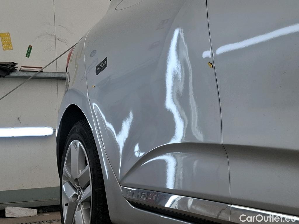  Renault  Clio  V Business 1.6 E-TECH Hybrid 140CV BVA6 E6d #15