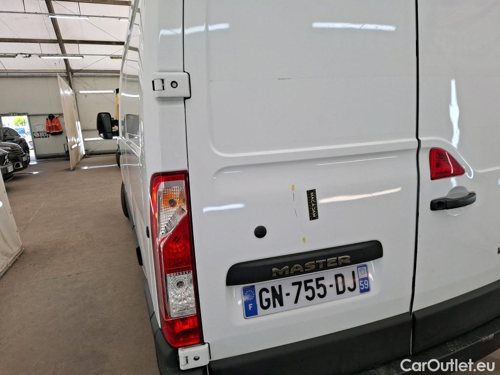  Renault  Master  III Fourgon L2H2 3 3 Grand Confort dCi 135CV BVM6 E6d #1