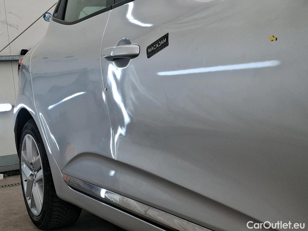  Renault  Clio  V Business 1.6 E-TECH Hybrid 140CV BVA6 E6d #19