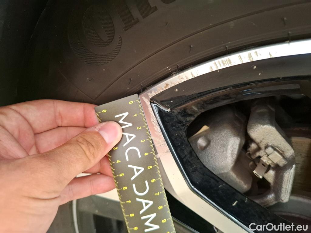  Peugeot  2008  (e-) GT 50kWh BVA #4