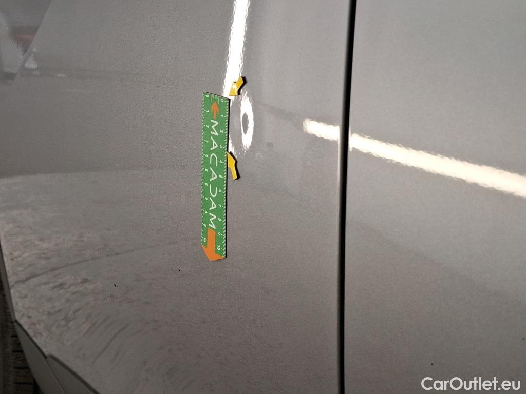  Peugeot  2008  Active Pack 1.2 PureTech 130CV BVA8 E6d #4