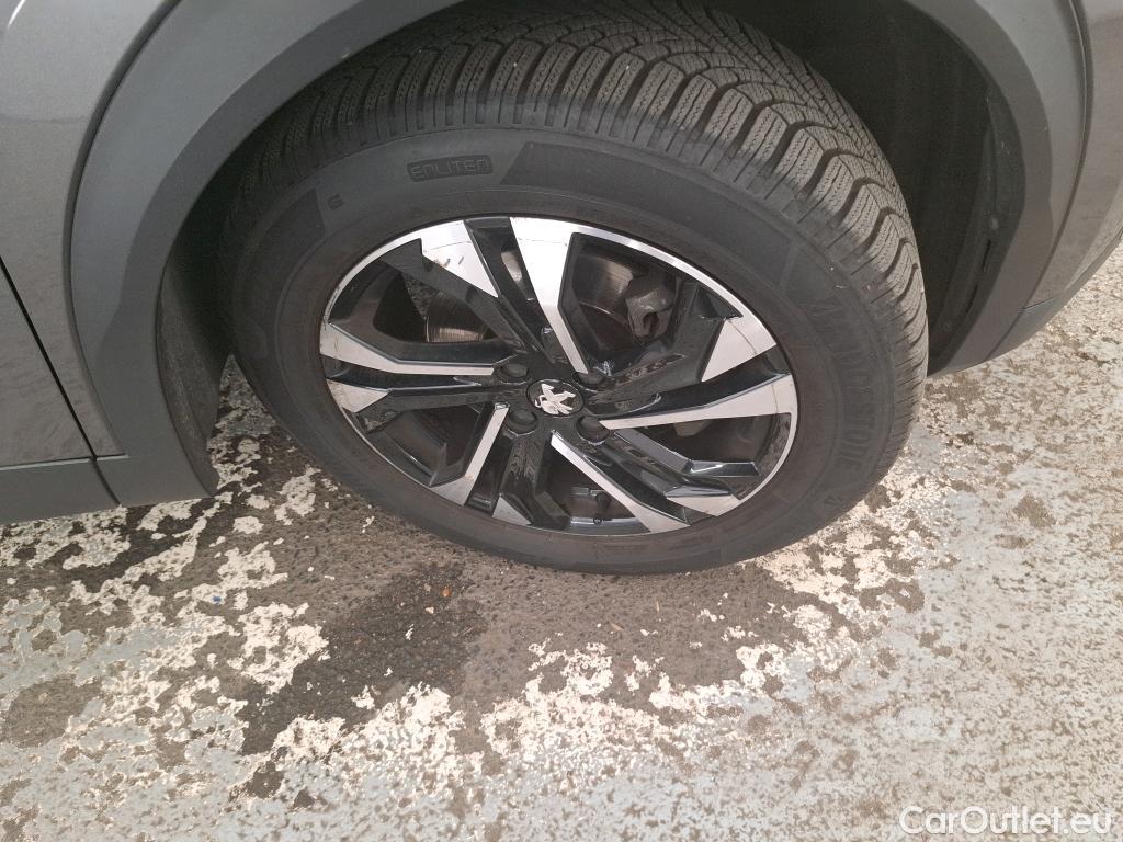  Peugeot  2008  Allure Business 1.5 HDi 130CV BVA8 E6d #25
