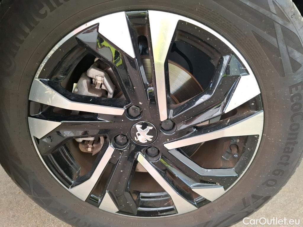  Peugeot  2008  (e-) GT 50kWh BVA #2