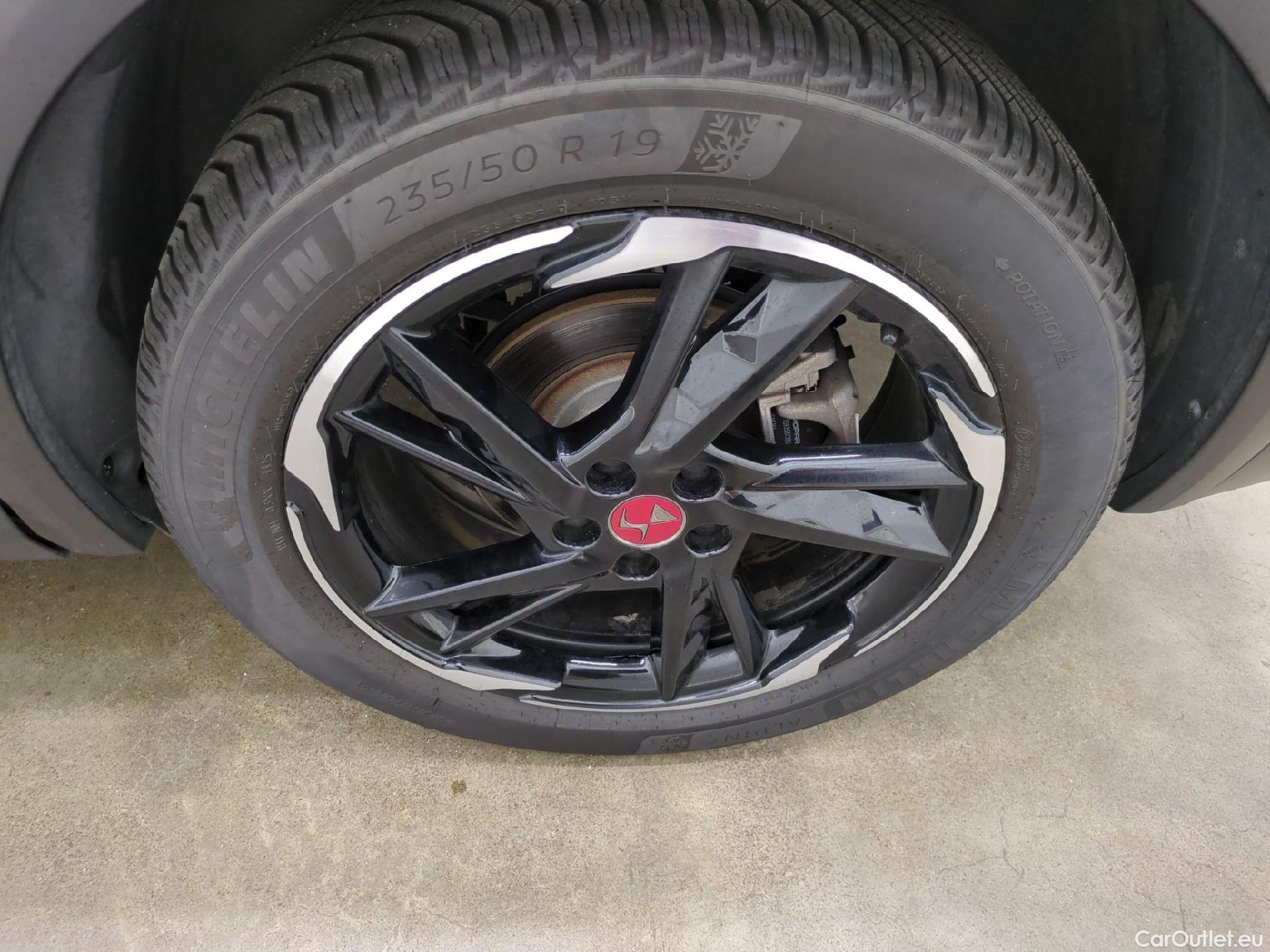  DS  DS7 7 Crossback Performance Line + 1.6 PureTech 180CV BVA8 E6d #16