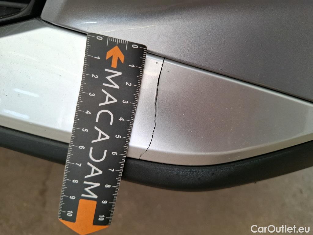  Peugeot  2008  Allure Pack 1.5 HDi 110CV BVM6 E6d #13