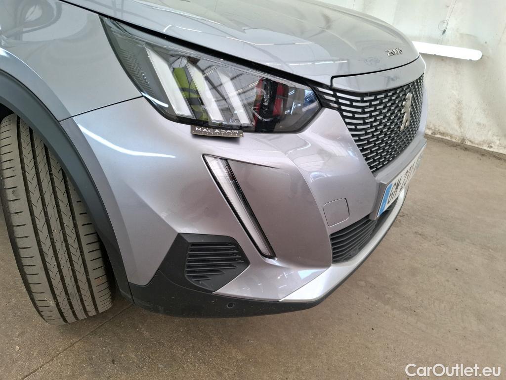  Peugeot  2008  (e-) GT 50kWh BVA #12