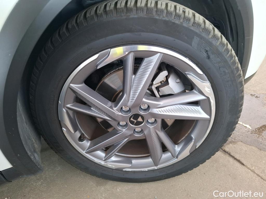  DS  DS7 DS DS 7 Crossback / 2017 / 5P / SUV E-TENSE 225 Business #14