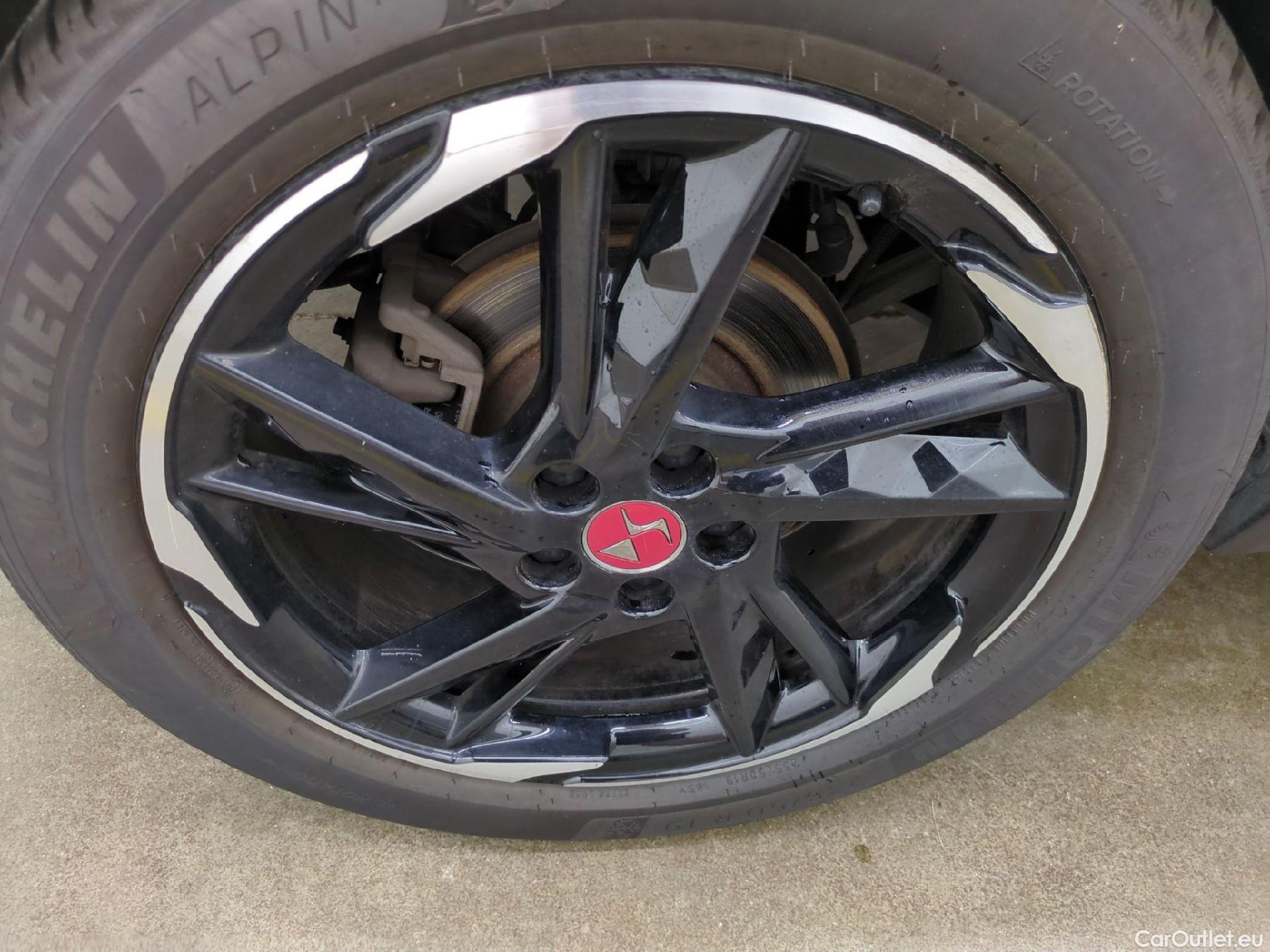  DS  DS7 7 Crossback Performance Line + 1.6 PureTech 180CV BVA8 E6d #18